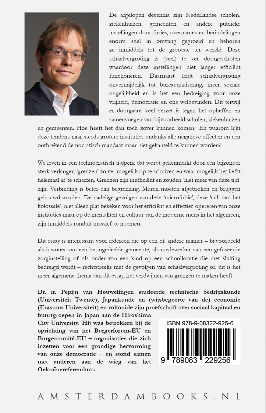 Pepijn van Houwelingen - Microfobie | Gesigneerd